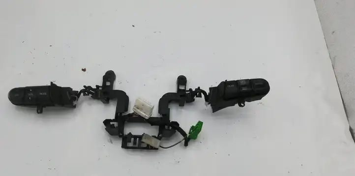 Honda Civic (2006 - 2011) 78525SMGG810M1 Кнопки на рулевом колесе — фото 2