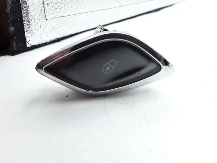 Citroen C3 (2009 - 2013) 96656599XU Включатель центрального замка — фото 1