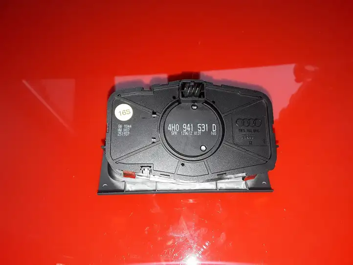 Audi A8 S8 D4 4H (2010 - 2014) 4H0941531D Включатель фонарей — фото 3