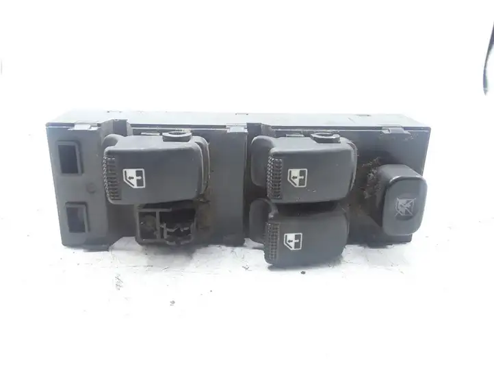 Hyundai Getz (2005 - 2011) 3274901000 Блок кнопок стеклоподъемников — фото 1