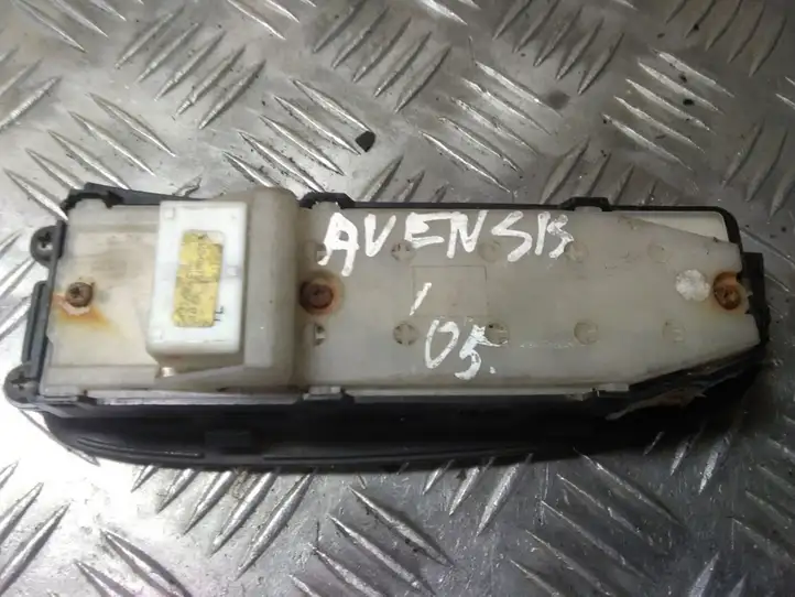 Toyota Avensis T250 (2003 - 2006) 7423105120 Блок кнопок стеклоподъемников — фото 5