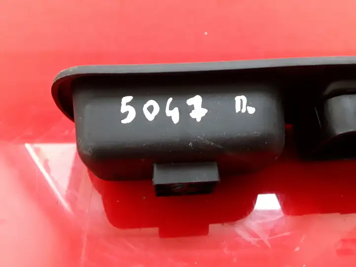 Peugeot 307 (2005 - 2008) 96351625XT Кнопка стеклоподъемников — фото 2