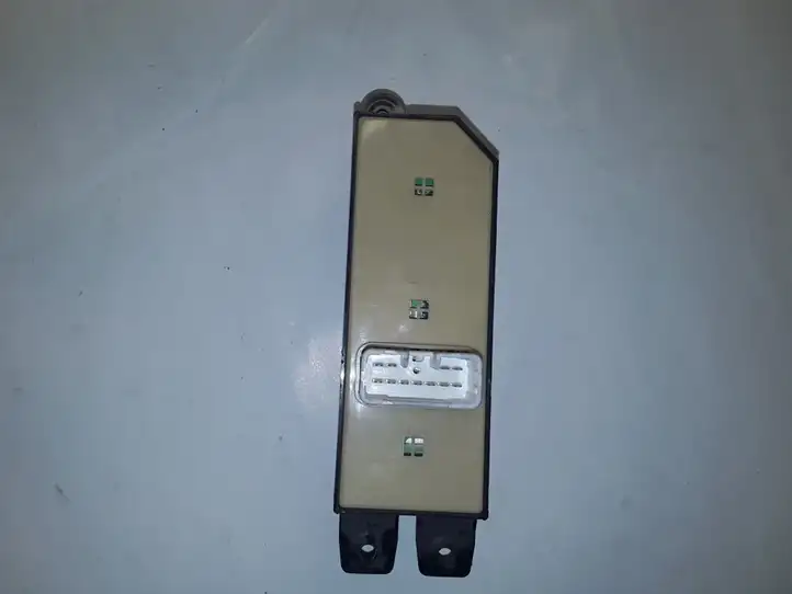 Hyundai Santa Fe (2000 - 2005) 9357026000 Блок кнопок стеклоподъемников — фото 2