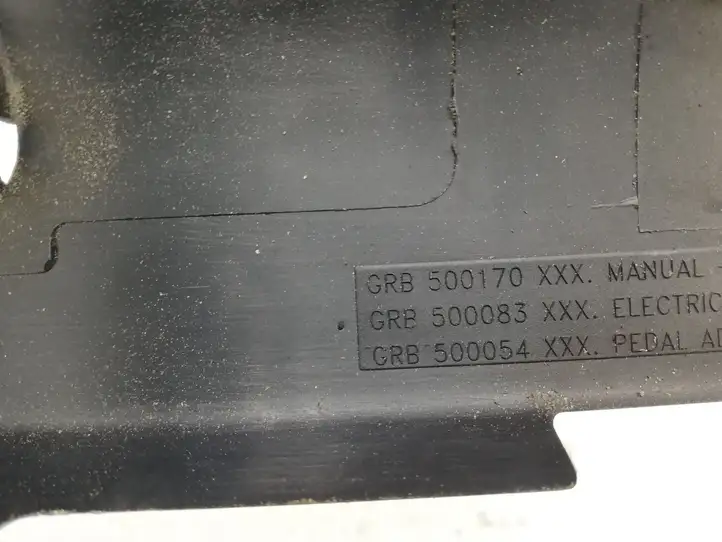 Land Rover Discovery 3 - LR3 (2004 - 2009) GRB500170XXX Обшивка рулевой колонки — фото 3