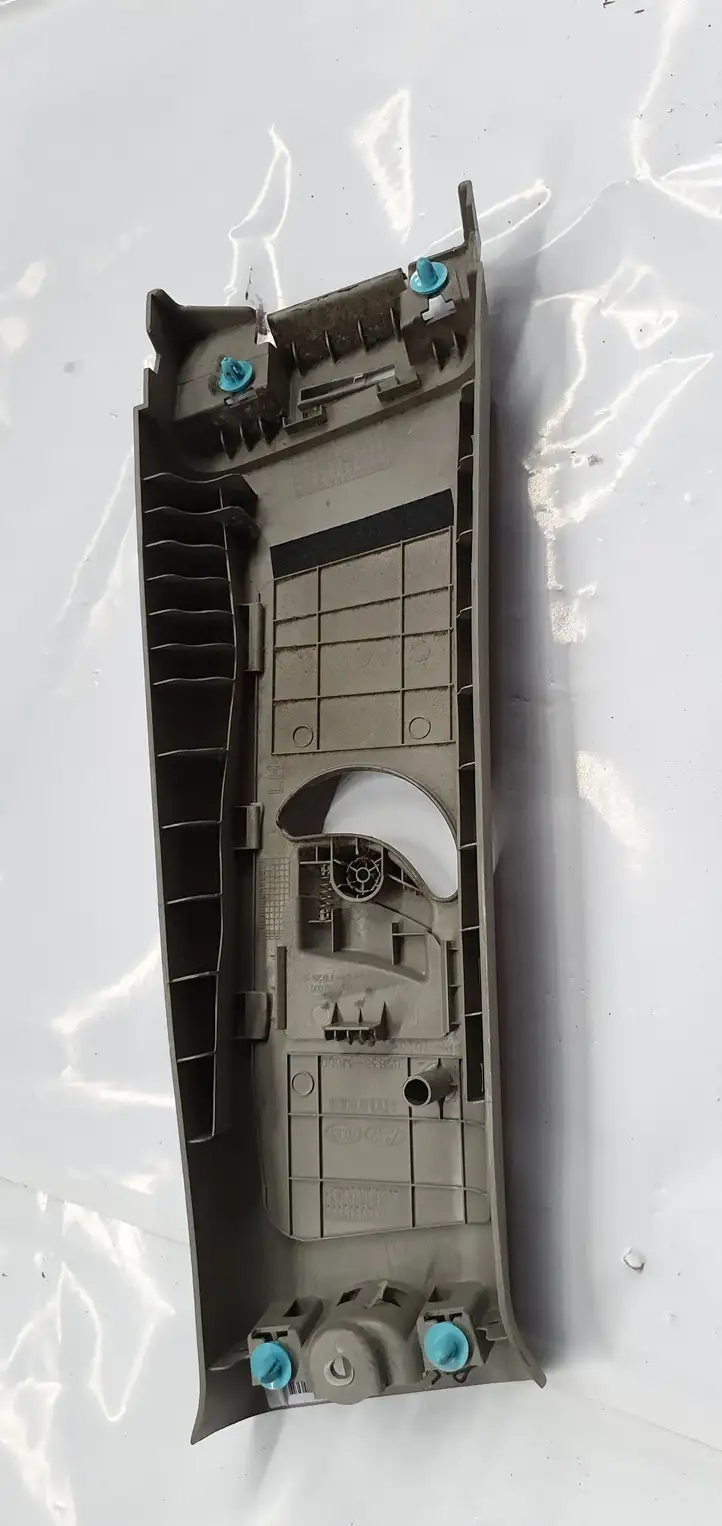 Hyundai ix 55 (2006 - 2012) 858333J000 Верхняя обшивка стойки B — фото 3
