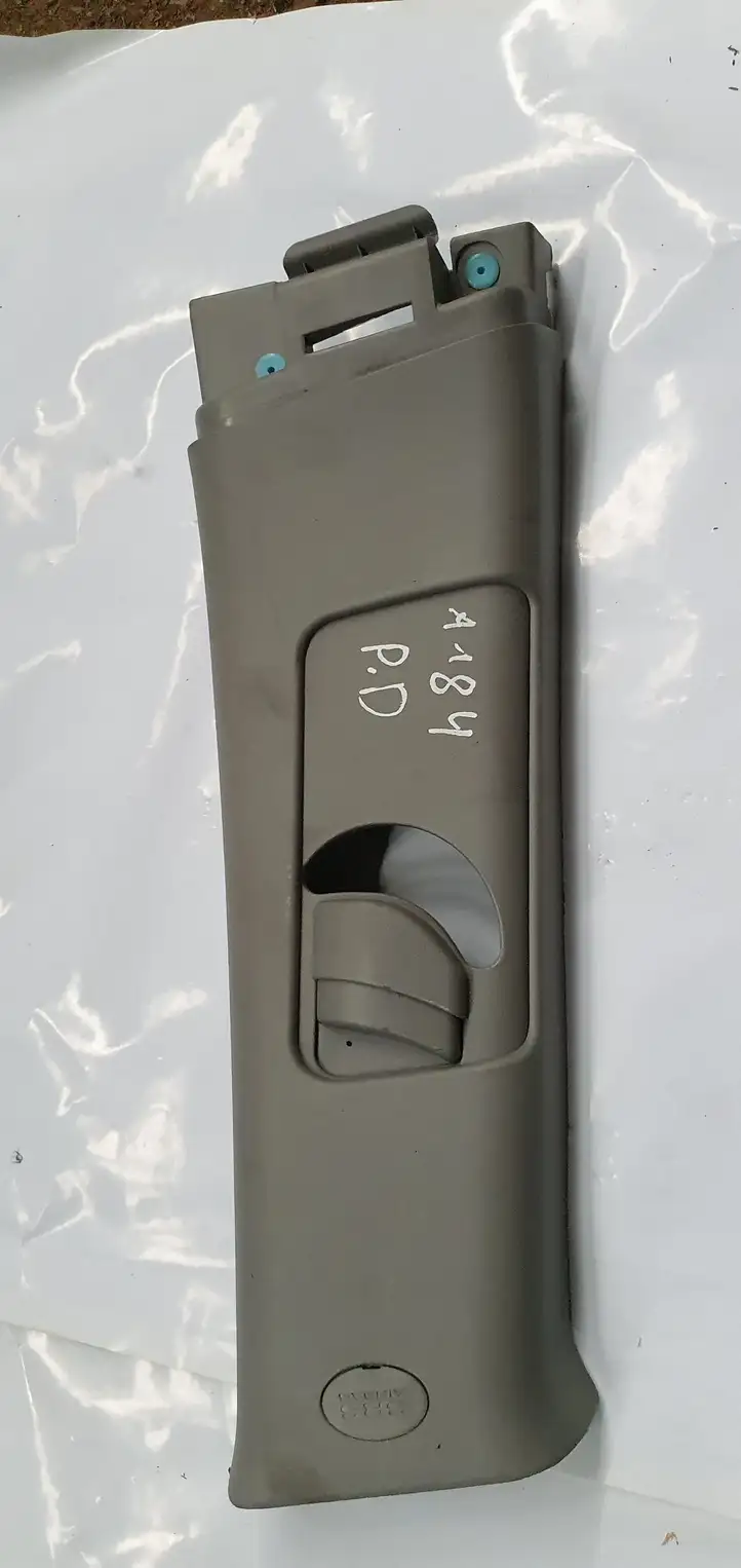Hyundai ix 55 (2006 - 2012) 858433J000 Верхняя обшивка стойки B — фото 1