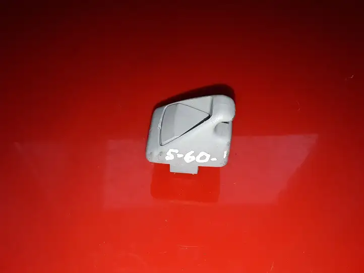 Volvo S60 (2010 - 2013) K45TA Крепление солнцезащитного козырька — фото 1