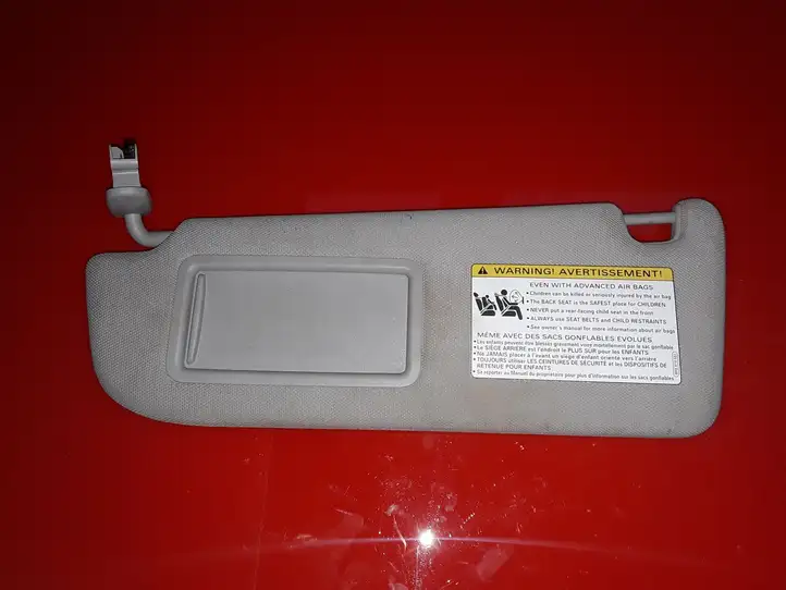 Audi A8 S8 D4 4H (2010 - 2014) 8H0010501 Солнцезащитный козырек — фото 1
