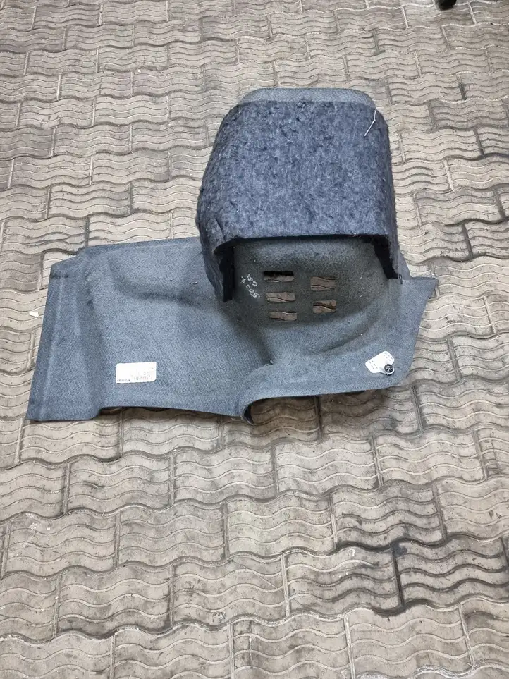 Audi A8 S8 D4 4H (2010 - 2014) 4H0863880J Боковая обшивка багажника — фото 2