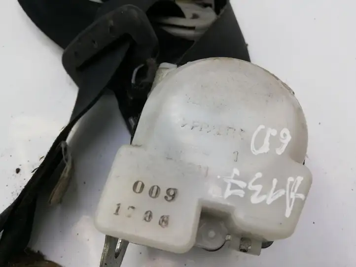 Toyota Corolla Verso E121 (2001 - 2004) H073811 Задний ремень безопасности — фото 2