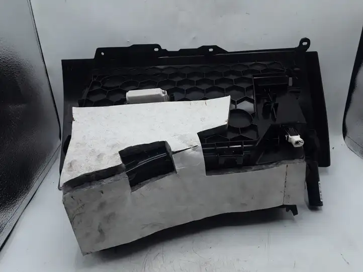 BMW 1 F20 F21 (2011 - 2019) 51169226048 Бардачок в сборе — фото 2