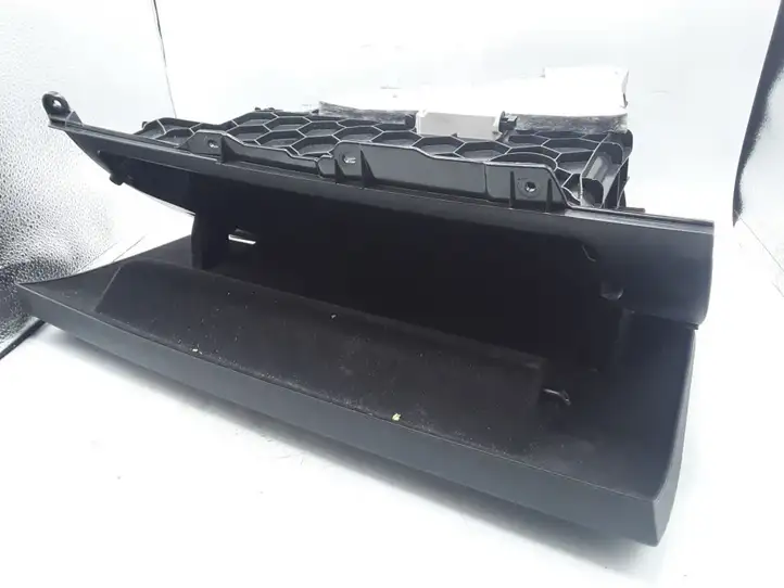 BMW 1 F20 F21 (2011 - 2019) 51169226048 Бардачок в сборе — фото 3