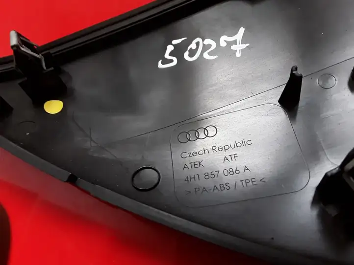 Audi A8 S8 D4 4H (2010 - 2014) 4H1857086A Боковая отделка панели приборов — фото 3