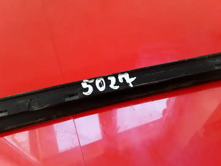 Audi A8 S8 D4 4H (2010 - 2014) 4H0854327 Накладка стоек лобового стекла — фото 2