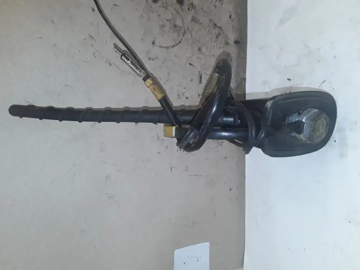 Nissan Murano Z50 (2002 - 2008) V300873E GPS антенна — фото 1