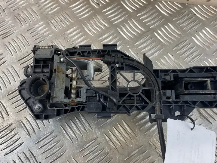 Volkswagen PASSAT CC (2012 - 2017) 3C0837885J Наружная ручка задней двери — фото 2