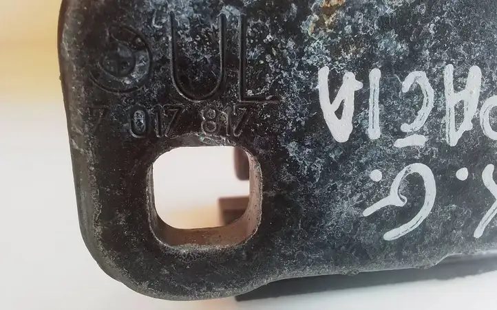 BMW 7 E65 E66 (2001 - 2008) 7017817 Нижняя петля задней двери — фото 2