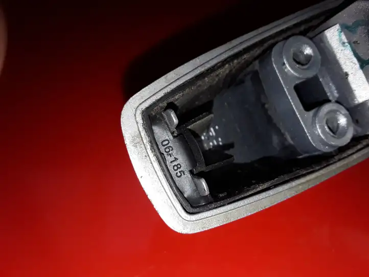Dodge Caliber (2006 - 2012) 06185 Накладка ручки задней двери — фото 3