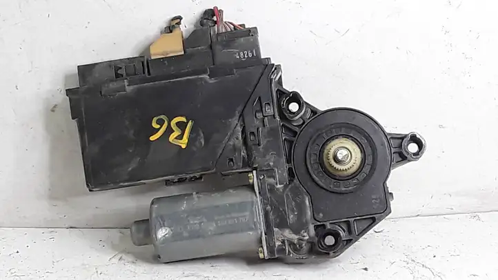 Audi A4 S4 B6 8E 8H (2000 - 2006) 8E0959801A Стеклоподъемник задней двери — фото 2