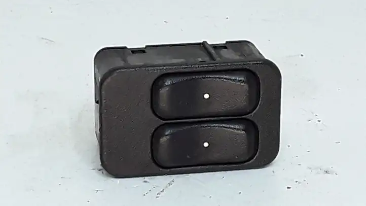 Opel Astra G (1998 - 2004) 90561086 Блок кнопок стеклоподъемников — фото 1