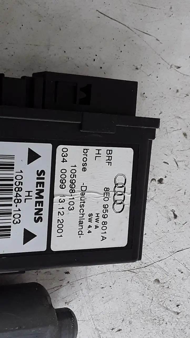 Audi A4 S4 B6 8E 8H (2000 - 2006) 8E1959801A Стеклоподъемник задней двери — фото 4