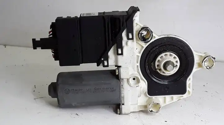 Volkswagen Bora (1998 - 2005) 1J4959811C Стеклоподъемник задней двери — фото 4