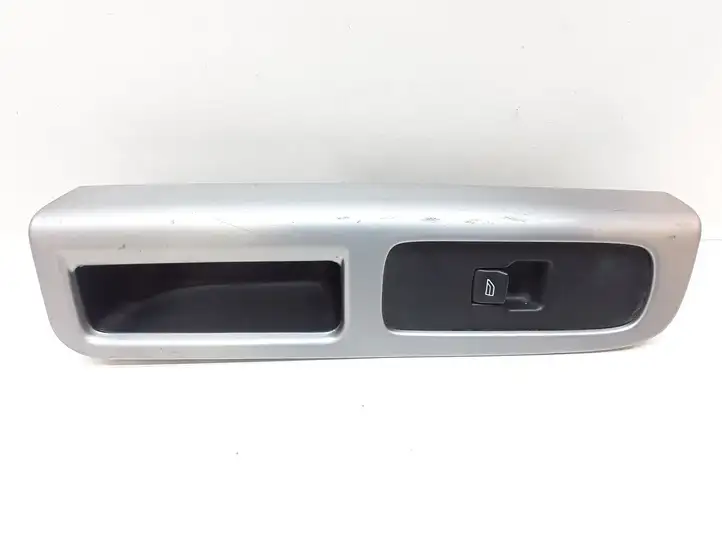 Volvo S40 (2004 - 2007) 8663815 Кнопка стеклоподъемников — фото 1