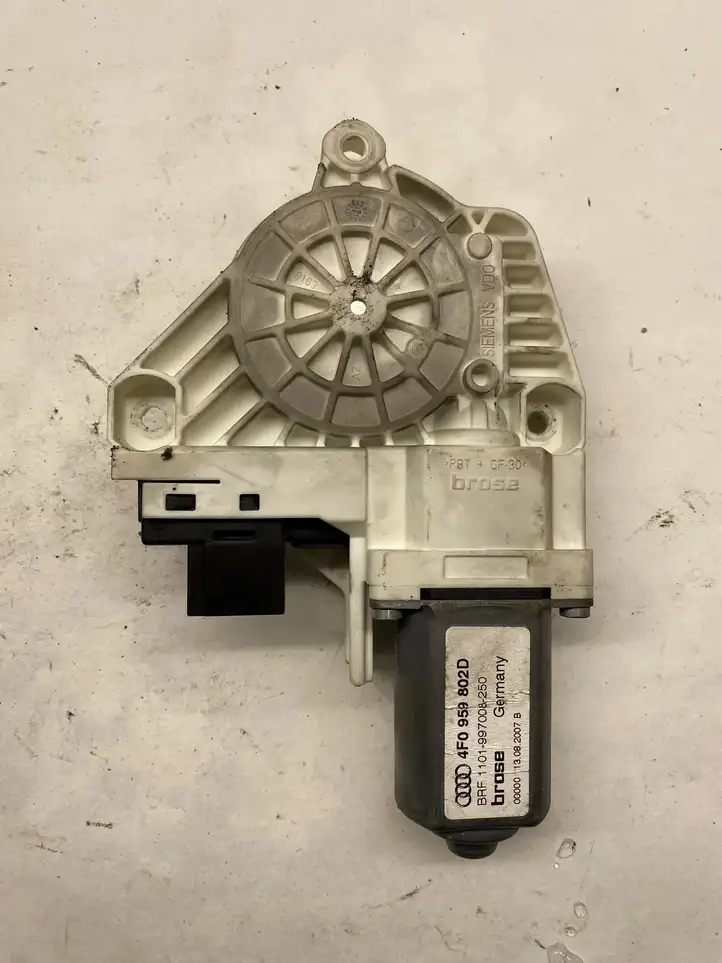 Audi A5 8T 8F (2007 - 2011) 4F0959802D Стеклоподъемник задней двери — фото 2