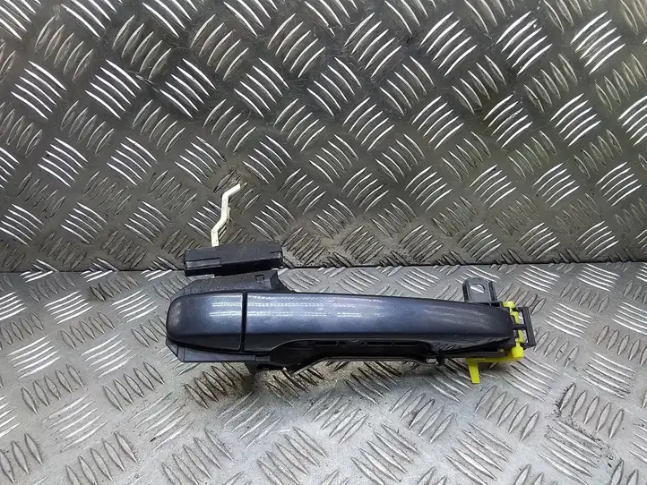 Toyota Prius (XW30) (2009 - 2015) Наружная ручка задней двери — фото 1