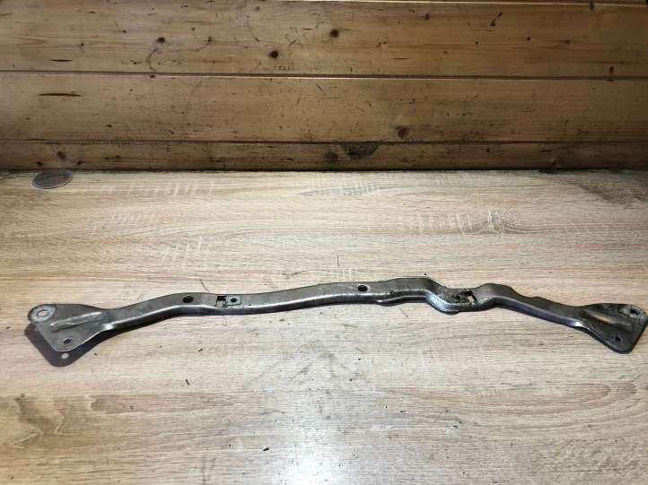 7262626 BMW 3 F30 F35 F31 Kita dugno detalė