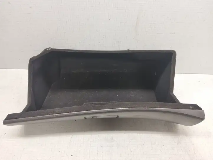 Toyota Avensis T250 (2003 - 2006) 5555005070 Крышка бардачка — фото 3