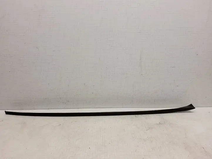 Volkswagen PASSAT B6 (2005 - 2010) 3C0854328A Накладка стоек лобового стекла — фото 1