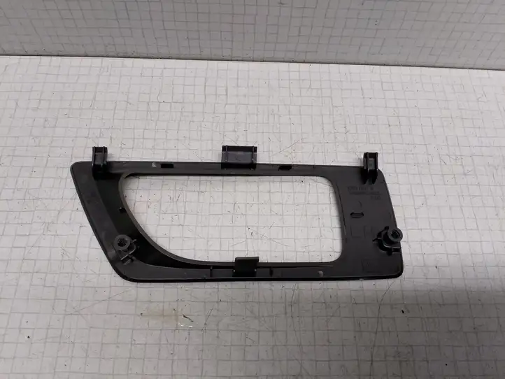 Subaru Outback (2009 - 2014) 94246AJ03A Накладка ручки задней двери — фото 3