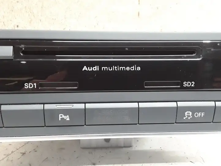Audi A6 C7 (2014 - 2018) 4G1035182C Магнитола / мультимедийная система — фото 2