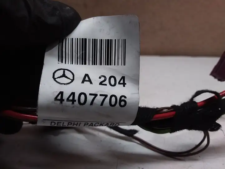 Mercedes-Benz C W204 (2007 - 2014) A2044407706 Проводка задней двери — фото 2