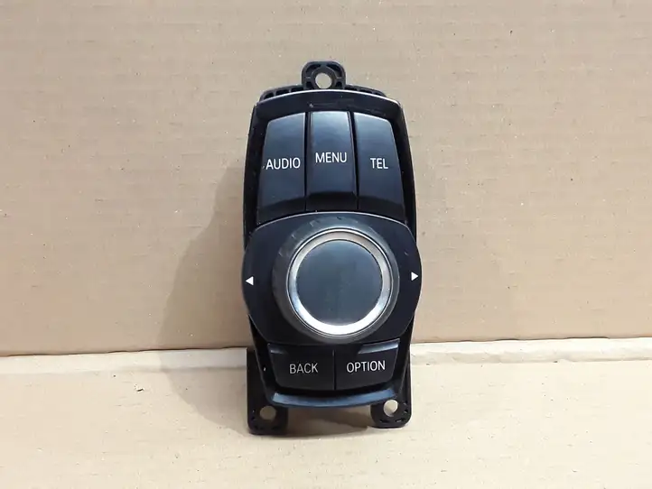BMW 1 F20 F21 (2011 - 2019) 9261086 Мултифункционный включатель управления / ручка — фото 1
