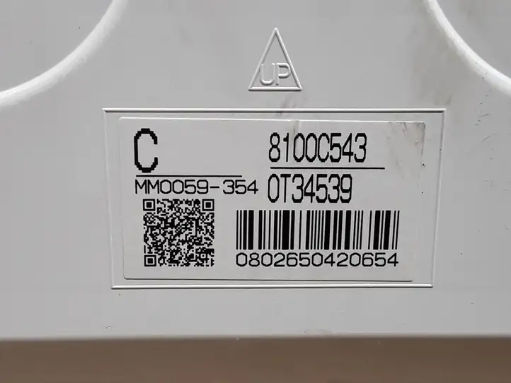 Mitsubishi Outlander (2016 - 2018) 8100C543 Спидометр — фото 3