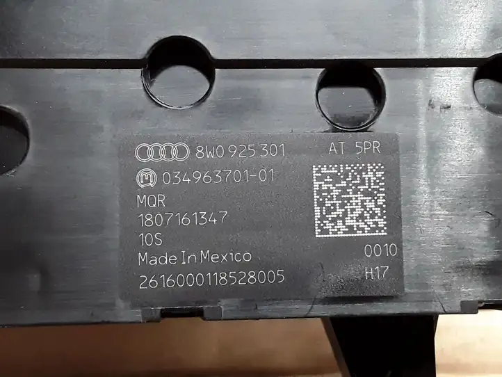 Audi A4 S4 B9 (2015 - 2019) 8W0925301 Другие включатели / ручки/ переключатели — фото 3