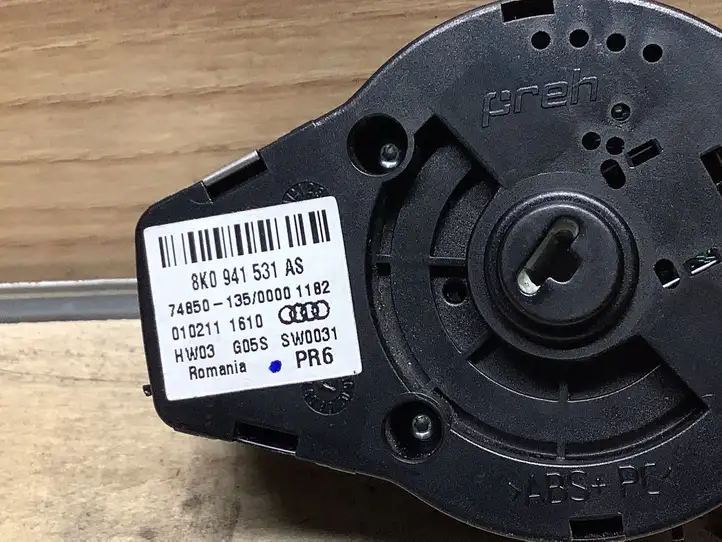 Audi A4 S4 B8 8K (2007 - 2011) 8K0941531AS Включатель фонарей — фото 3
