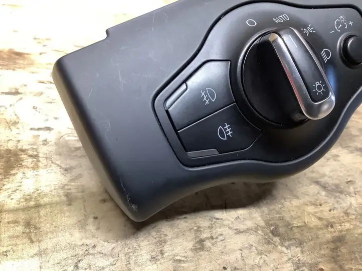 Audi A4 S4 B8 8K (2007 - 2011) 8K0941531AS Включатель фонарей — фото 2
