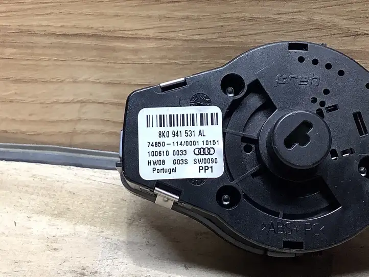 Audi A4 S4 B8 8K (2007 - 2011) 8K0941531AL Включатель фонарей — фото 3