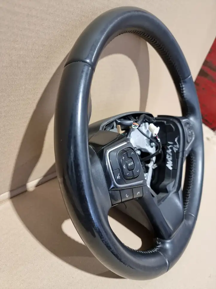 Toyota Avensis T270 (2015 - 2018) 4510005A00 Руль — фото 4