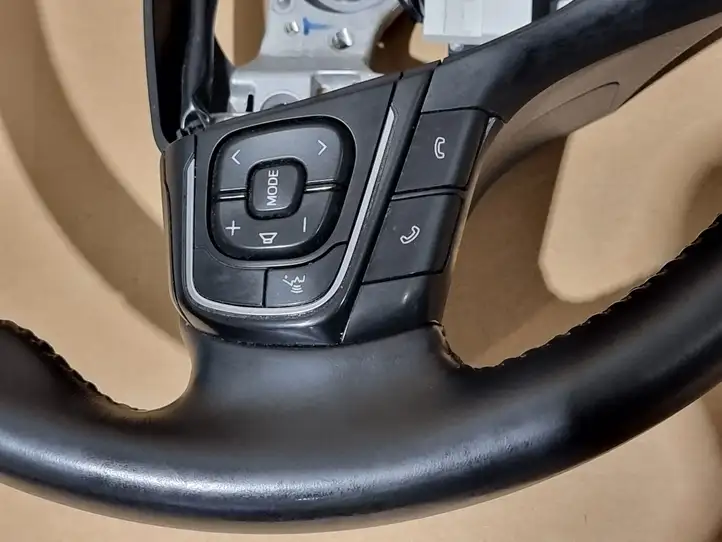 Toyota Avensis T270 (2015 - 2018) 4510005A00 Руль — фото 3
