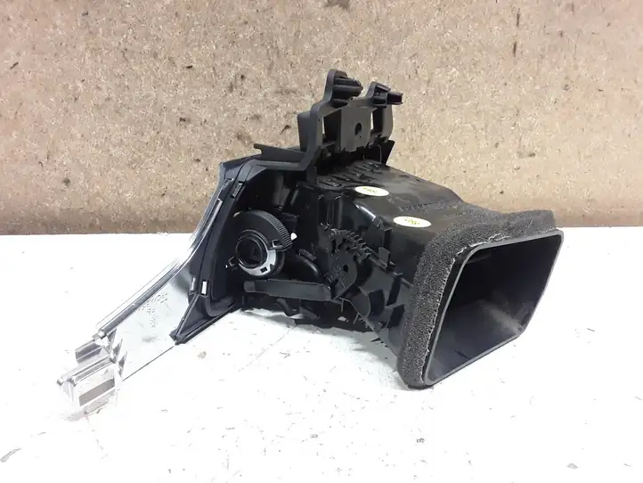 Audi A6 C7 (2011 - 2014) 4G1820901 Боковой воздушный дефлектор — фото 2