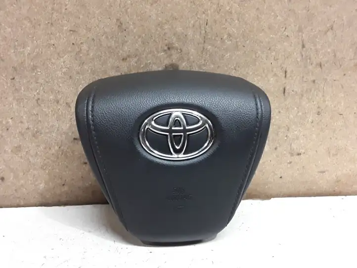 Toyota Avensis T270 (2015 - 2018) 0589P1000183 Подушка безопасности руля — фото 1