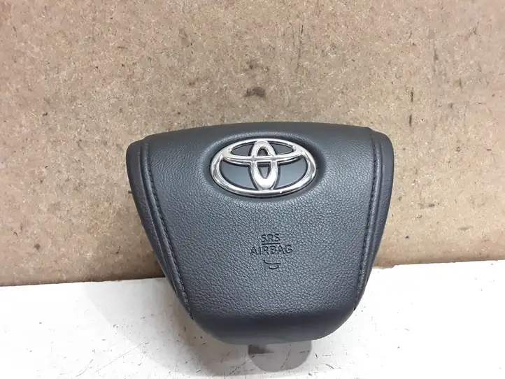 Toyota Avensis T270 (2015 - 2018) 0589P1000183 Подушка безопасности руля — фото 2