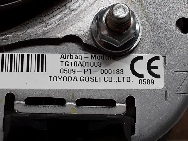 Toyota Avensis T270 (2015 - 2018) 0589P1000183 Подушка безопасности руля — фото 5