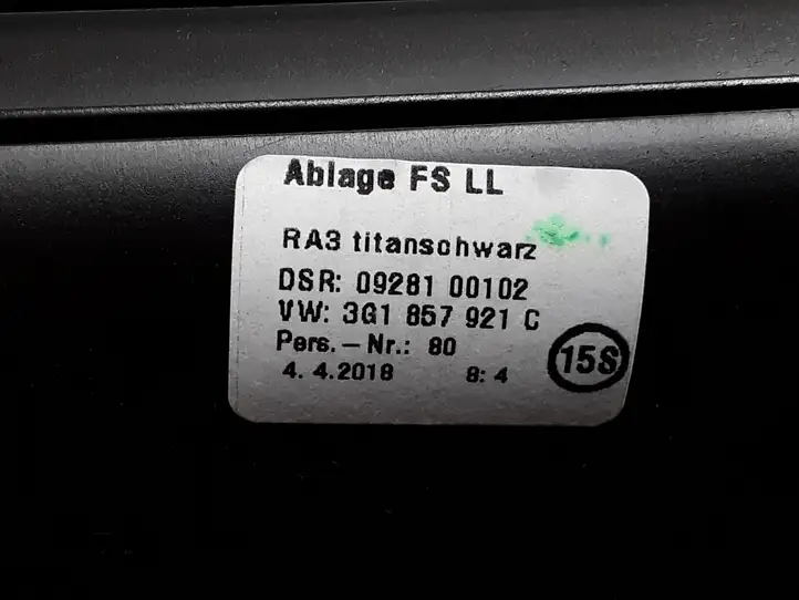Volkswagen PASSAT B8 (2015 - ) 3G1857921C Выдвижной ящик — фото 3