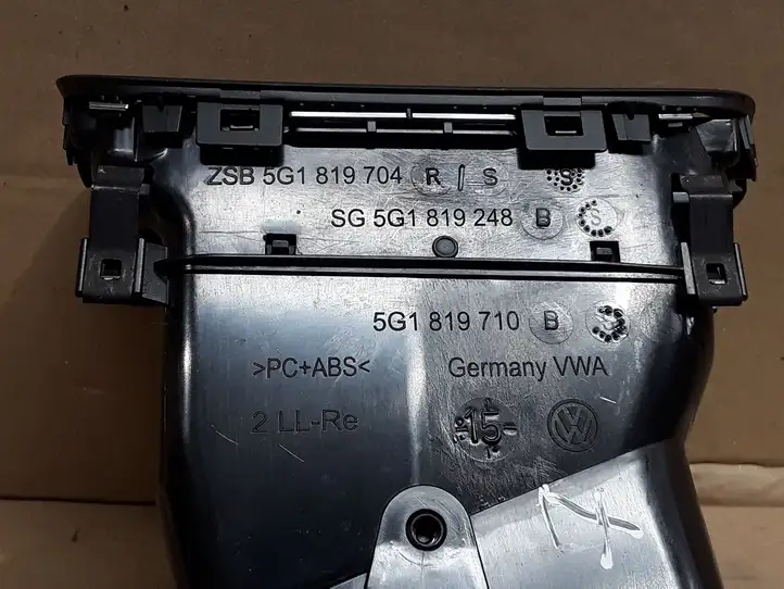 Volkswagen Golf VII (2013 - 2019) 5G1819704 Боковой воздушный дефлектор — фото 3