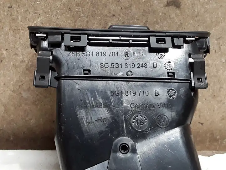 Volkswagen Golf VII (2013 - 2019) 5G1819704R Боковой воздушный дефлектор — фото 3